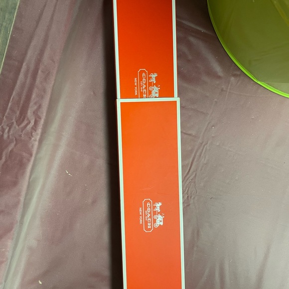 NWT Coach rubber watch, white - Picture 8 of 9